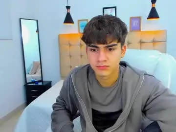 DoriDeluxe66 – webcam model profile photo Image 8