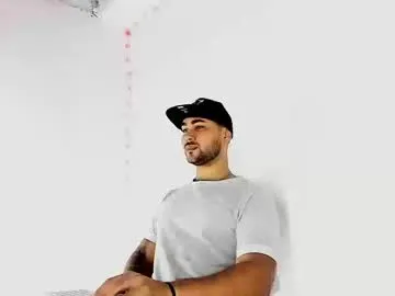 tumbles05 – webcam model profile photo Image 10