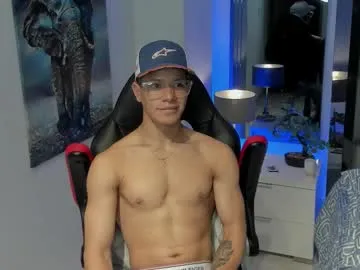 chefsd – webcam model profile photo Image 4