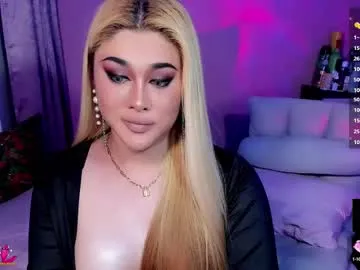 hina_porn – webcam model profile photo Image 4