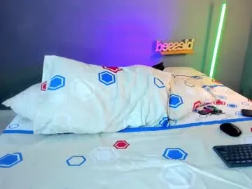 RYUTA_9911 – webcam model profile photo Image 9