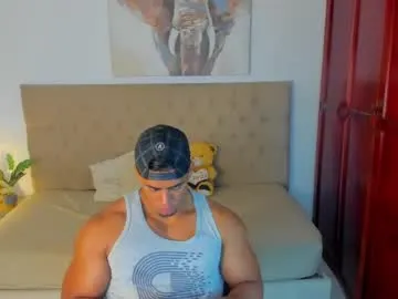 tyler_gus – webcam model profile photo Image 5