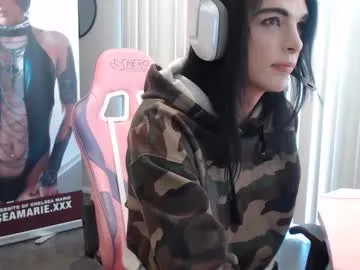 AnzuKim – webcam model profile photo Image 4