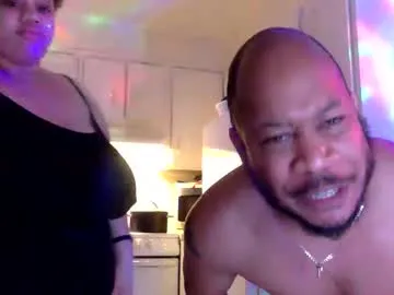 mayadashaaa – webcam model profile photo Image 2