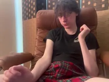 skyisland777 – webcam model profile photo Image 3