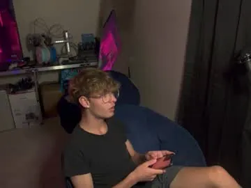 dirtypub – webcam model profile photo Image 5