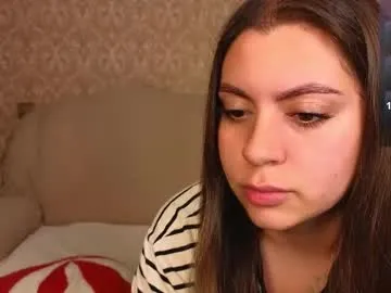 shy_suchka – webcam model profile photo Image 3