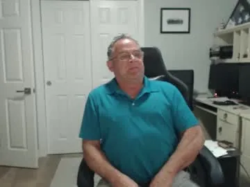 kinksubbydubby – webcam model profile photo Image 3