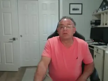 kinksubbydubby – webcam model profile photo Image 6