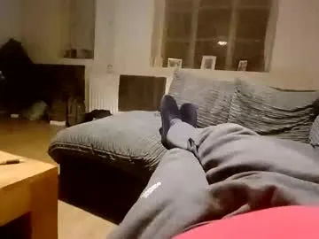 yournewfavourite – webcam model profile photo Image 2