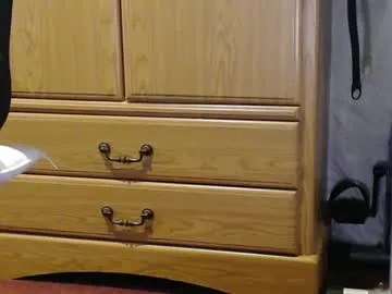 -cutiekitty- – webcam model profile photo Image 10