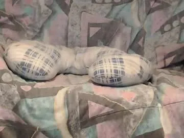 -cutiekitty- – webcam model profile photo Image 12