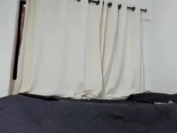 skyisland777 – webcam model profile photo Image 4