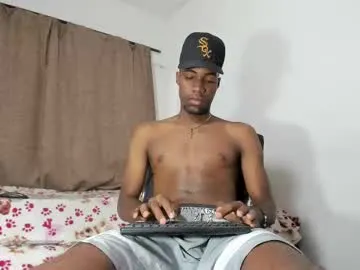 skyisland777 – webcam model profile photo Image 7