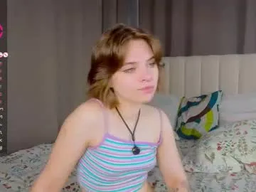 hina_porn – webcam model profile photo Image 18