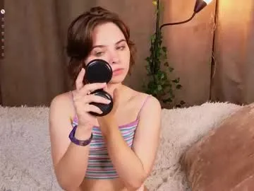 hina_porn – webcam model profile photo Image 2