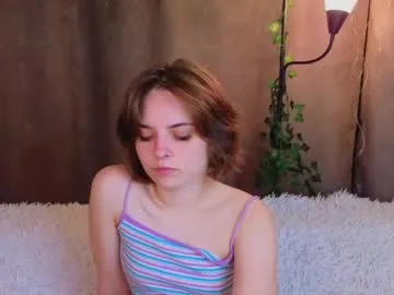 hina_porn – webcam model profile photo Image 4