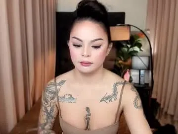 naty_lux19 – webcam model profile photo Image 16