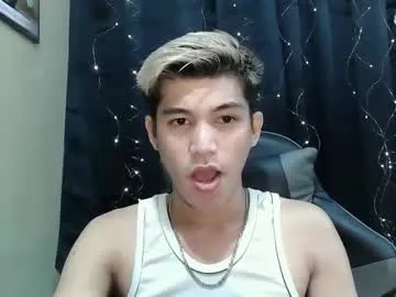 Linnea – webcam model profile photo Image 5