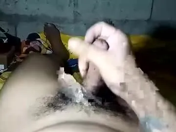 Zero-One – webcam model profile photo Image 11