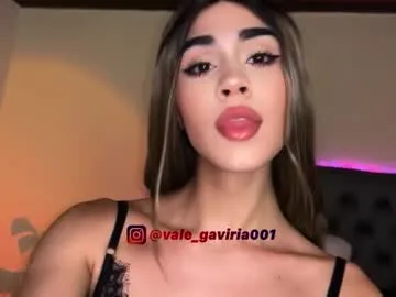 emmaxtemptation – webcam model profile photo Image 9