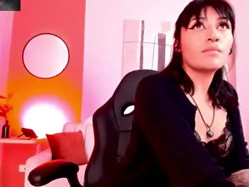 luckrose – webcam model profile photo Image 14