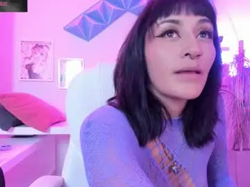 luckrose – webcam model profile photo Image 16