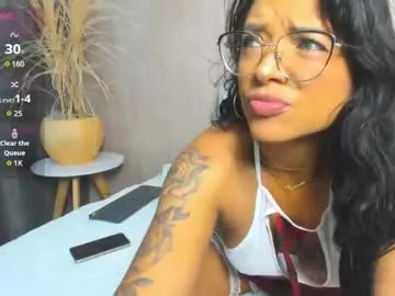 alana15 – webcam model profile photo Image 13