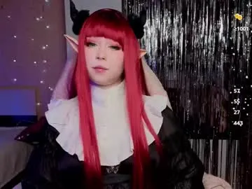 Linnea – webcam model profile photo Image 17