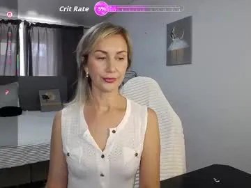 joannelson – webcam model profile photo Image 16