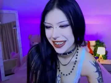 lucretiaburnaugh – webcam model profile photo Image 12