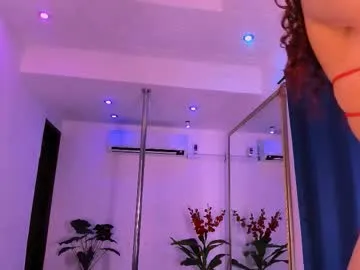 lucretiaburnaugh – webcam model profile photo Image 12