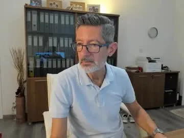 umi_umi_7 – webcam model profile photo Image 15