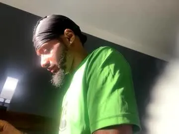 tumbles05 – webcam model profile photo Image 12