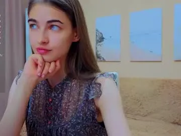 evelynpoole – webcam model profile photo Image 15