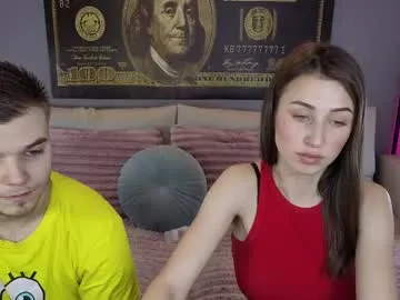 zui_lu – webcam model profile photo Image 2