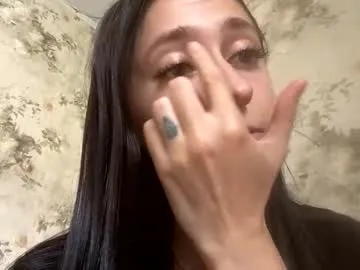 raisawetsx – webcam model profile photo Image 14