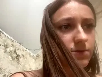 raisawetsx – webcam model profile photo Image 7