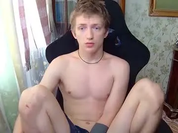 curlytwinkboy – webcam model profile photo Image 12