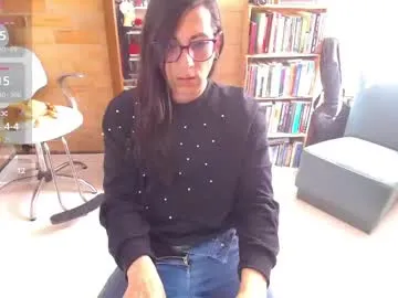 faplex – webcam model profile photo Image 9