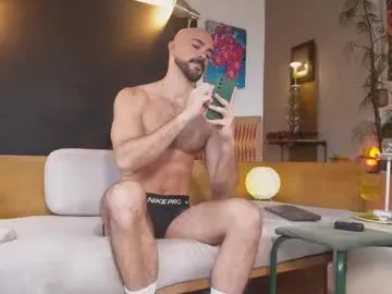 octavarium211 – webcam model profile photo Image 10