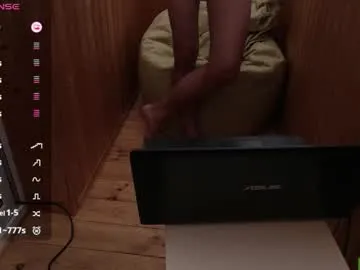 Hot_Piya_1 – webcam model profile photo Image 14