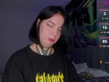 bambi_lu – webcam model profile photo Image 15