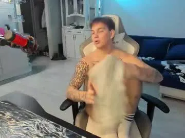 octavarium211 – webcam model profile photo Image 7