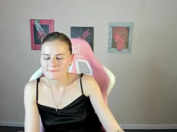 cuddlingbunnny – webcam model profile photo Image 16