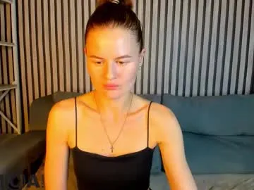 cuddlingbunnny – webcam model profile photo Image 8