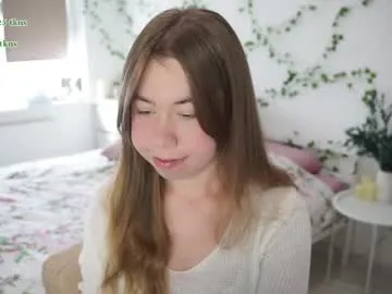 carol_miss2 – webcam model profile photo Image 2