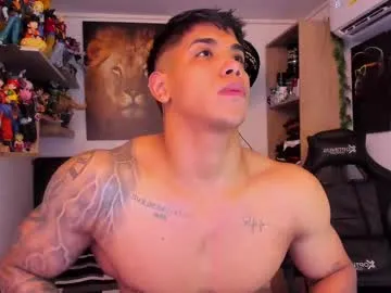 octavarium211 – webcam model profile photo Image 3