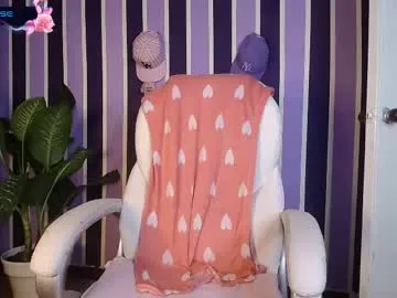 trixieemerald – webcam model profile photo Image 17