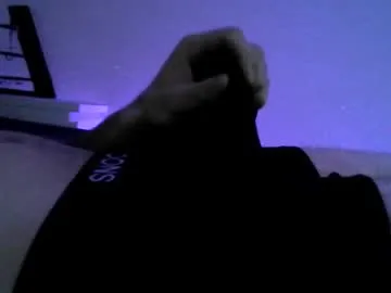 Girl-Pleasure – webcam model profile photo Image 2